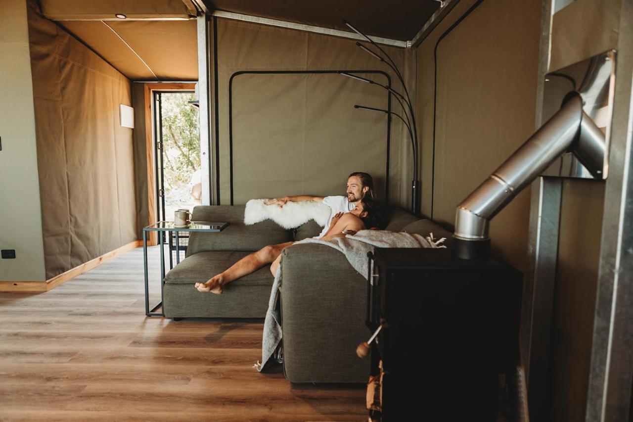 Drift Off Grid Luxury Eco Glamping Ξενοδοχείο Tarakohe Εξωτερικό φωτογραφία